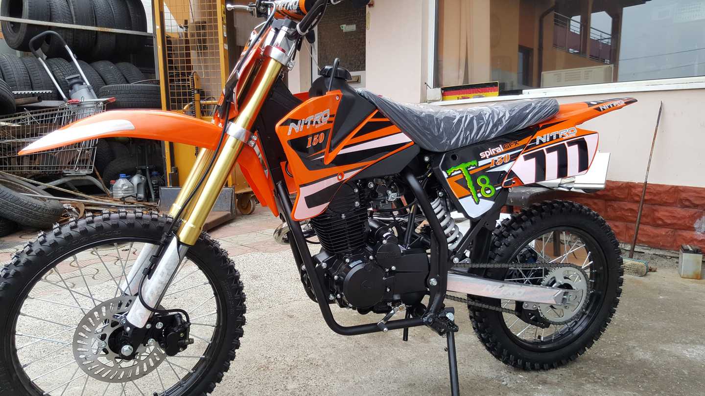 CROSS 200cc HURRICANE DirtBike