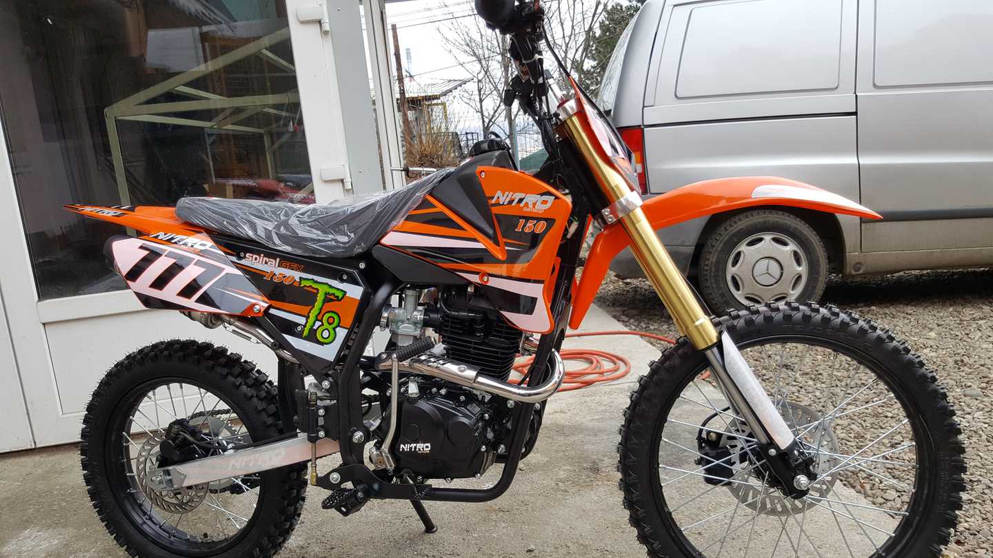 CROSS 200cc HURRICANE DirtBike