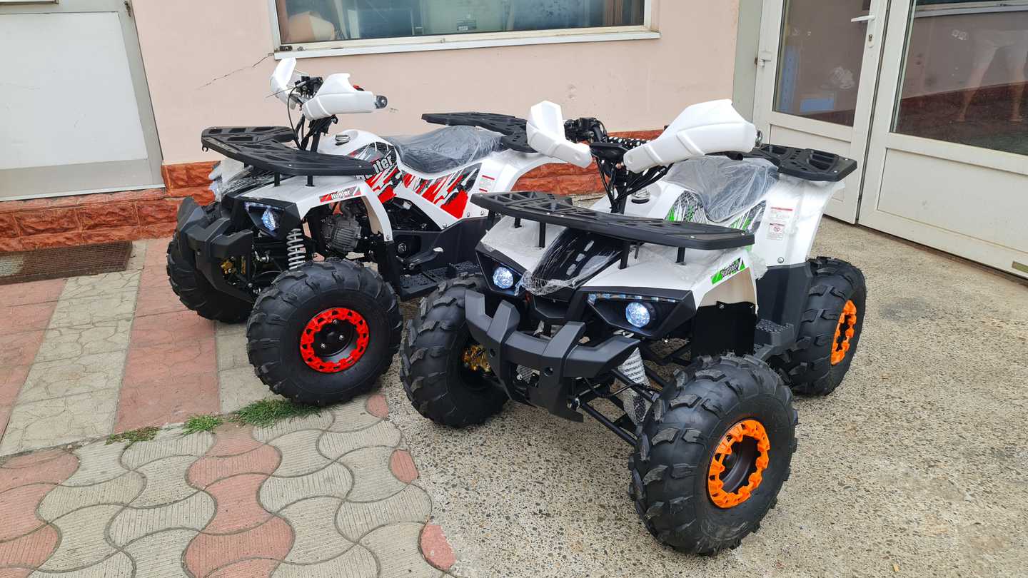 Atv HUNTER  MAXI  Master NEON -LED, cel mai mare la categoria lui