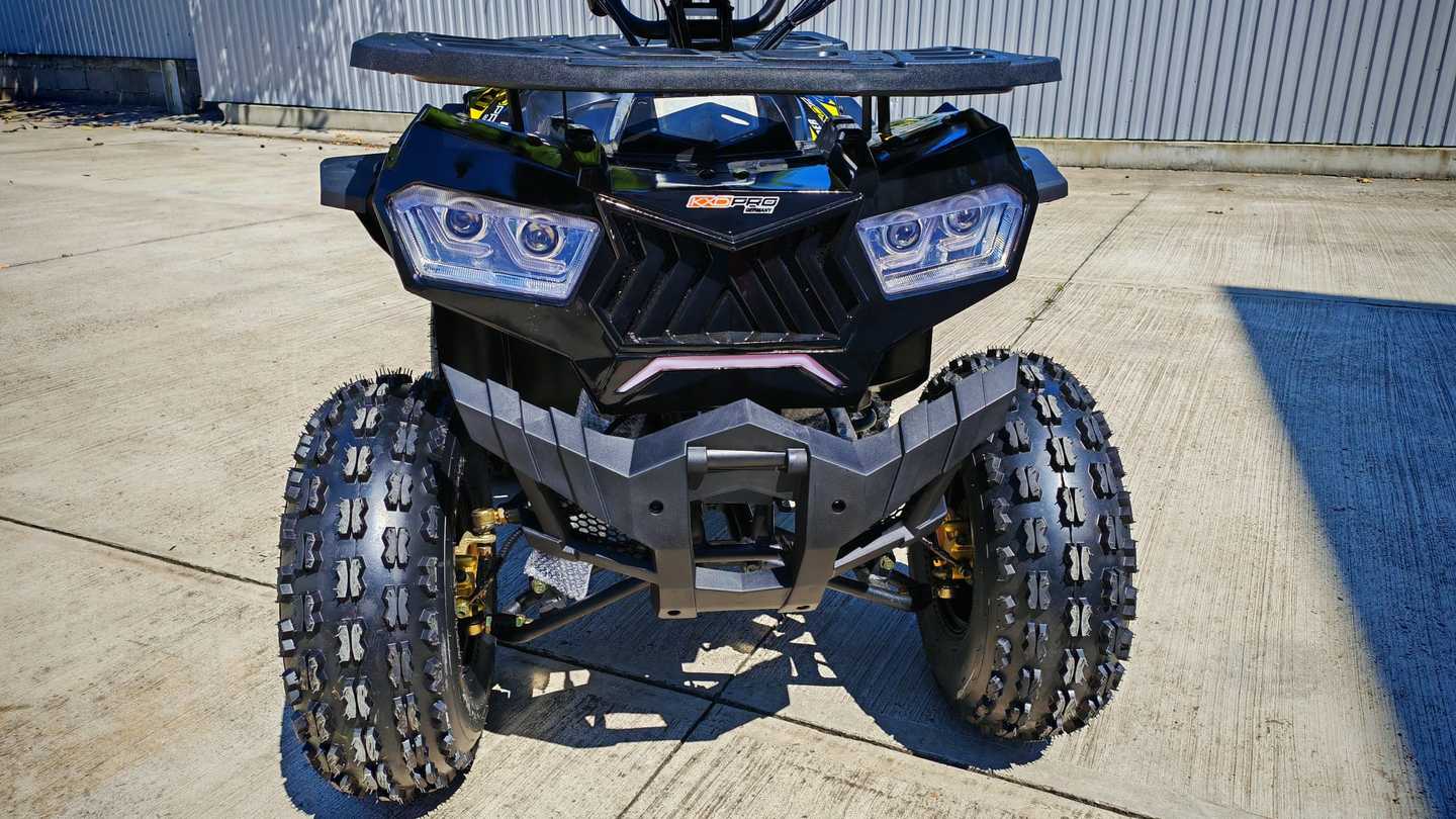 Atv HUNTER DEFENDER de LUXE8 Inch , Nou 2025