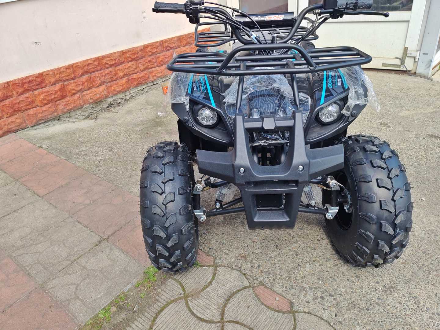 Atv HUMMER 8 Inch AUTOMATK  Nou 2026