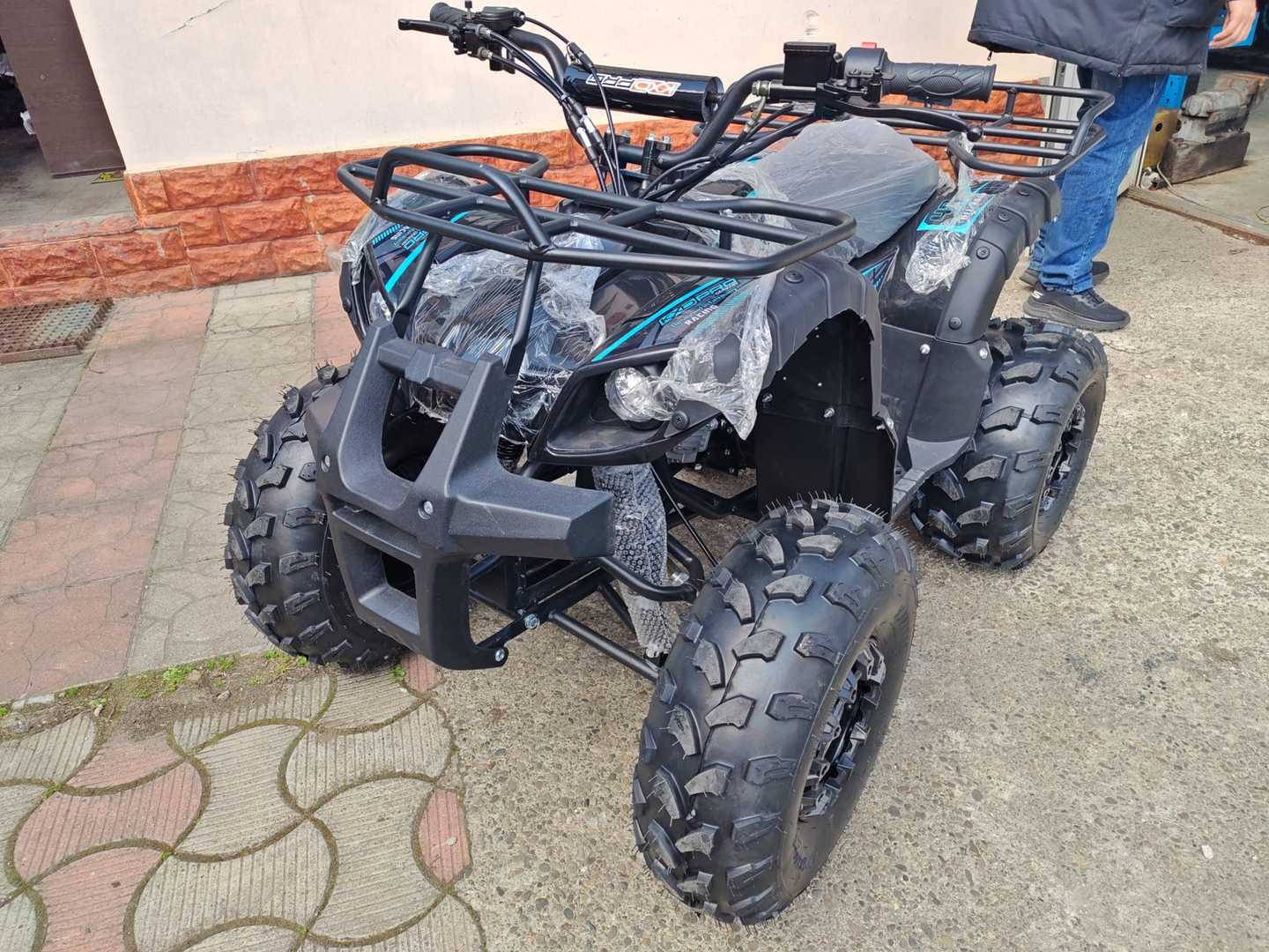 Atv HUMMER 8 Inch AUTOMATK  Nou 2026